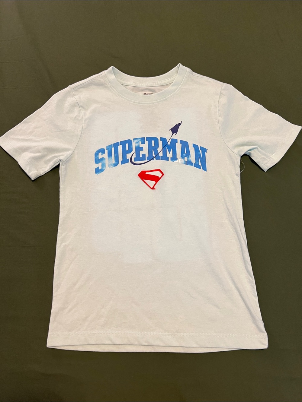 Superman Graphic Tee - Light Blue Boy’s Size M 8